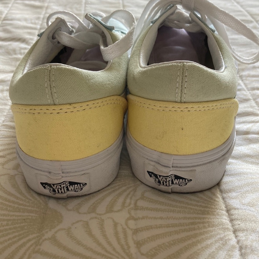 fun pastel Vans Old Skool size 3.0 worn few times outgrew